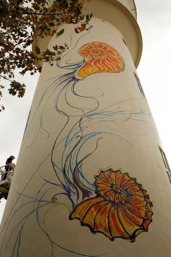 Une œuvre originale sur un château d’eau